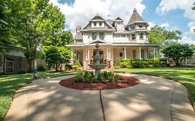 The Victoria Bed & Breakfast Bed & Breakfast Bentonville United States